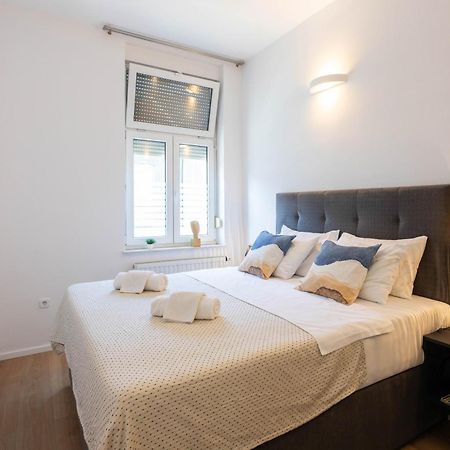 Design And Modern Apartments In Heart Of Загреб Екстериор снимка