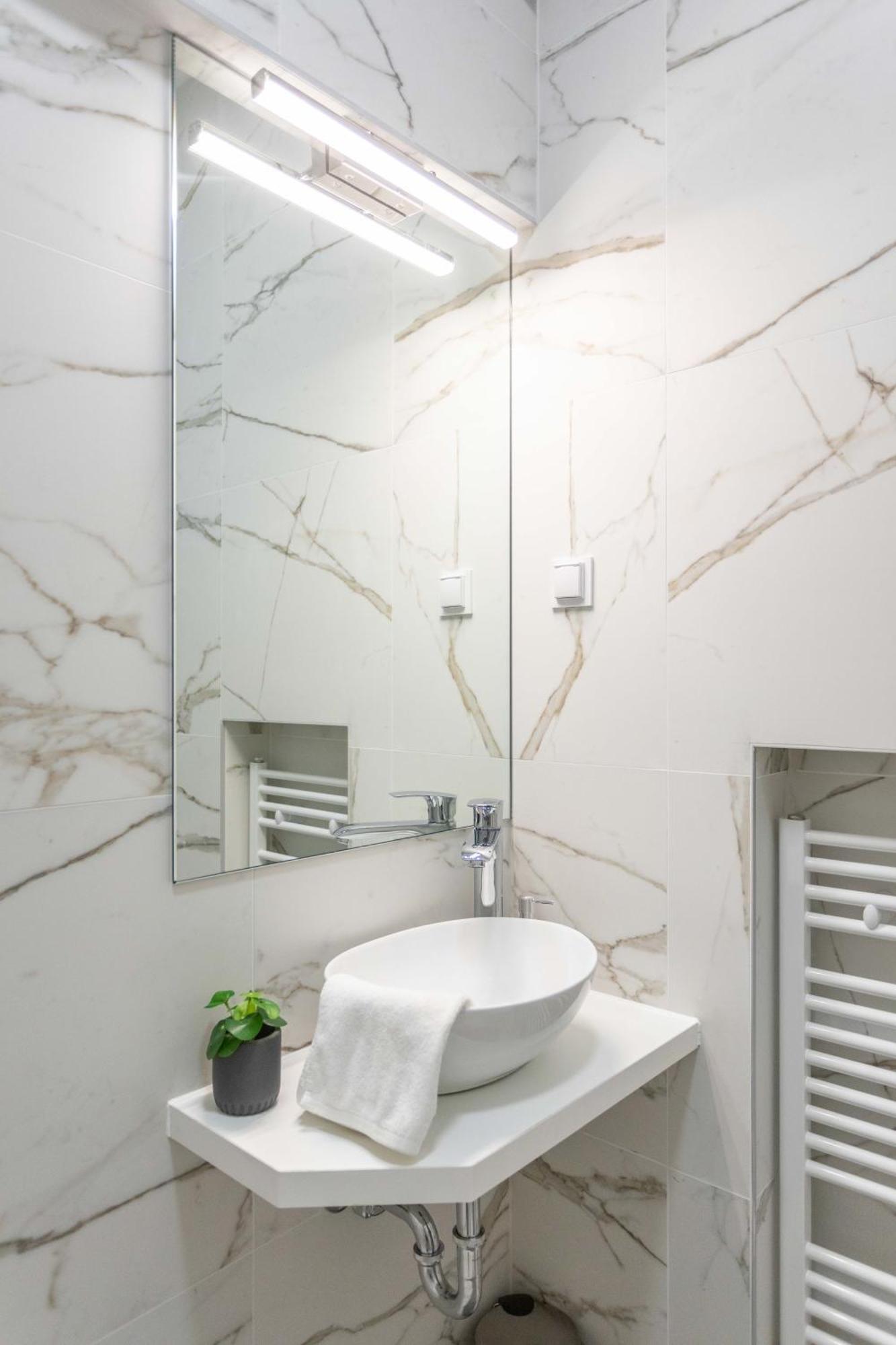 Design And Modern Apartments In Heart Of Загреб Екстериор снимка
