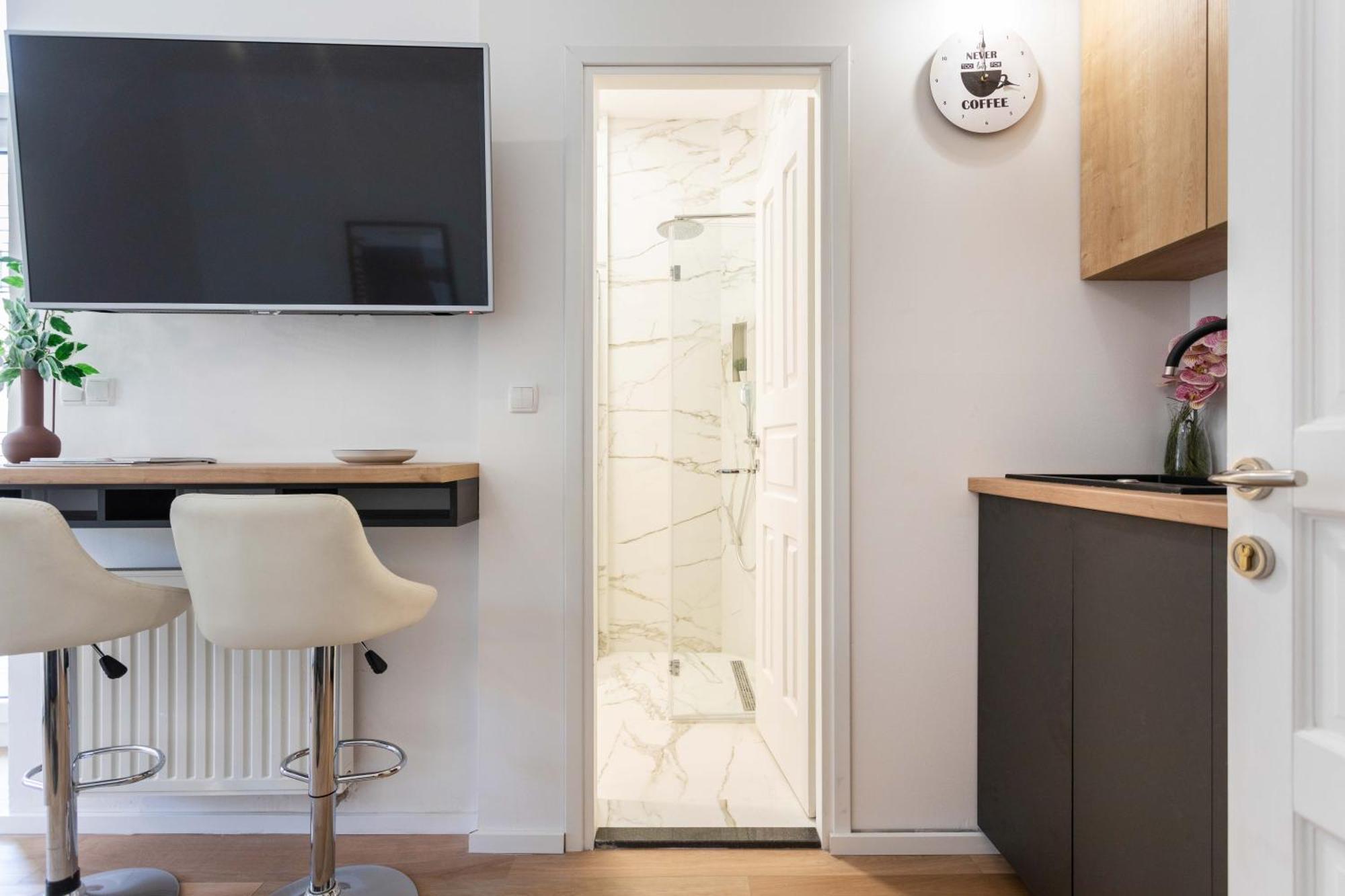 Design And Modern Apartments In Heart Of Загреб Екстериор снимка