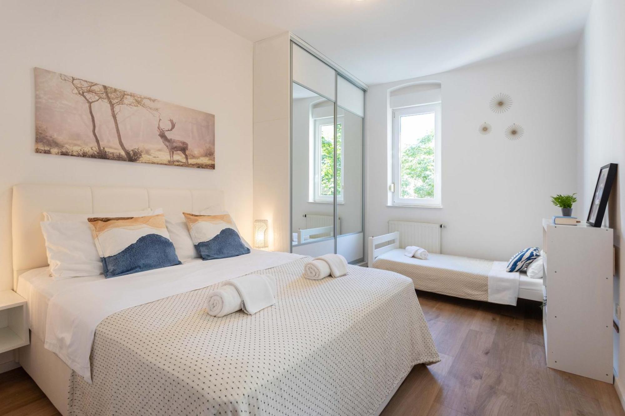 Design And Modern Apartments In Heart Of Загреб Екстериор снимка