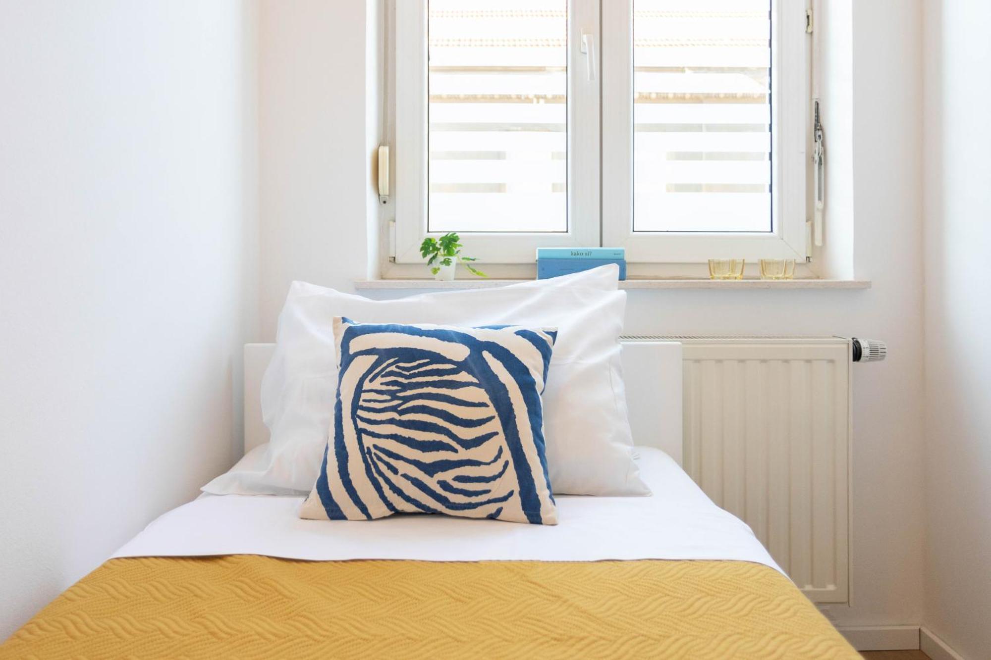 Design And Modern Apartments In Heart Of Загреб Екстериор снимка